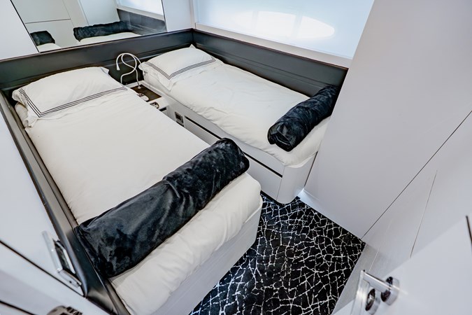 Photo of PERSHING HAWK 80' 5