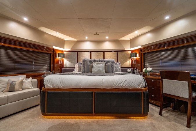 Photo of PRINCESS YACHTS Oasis (Copy) 95' 6