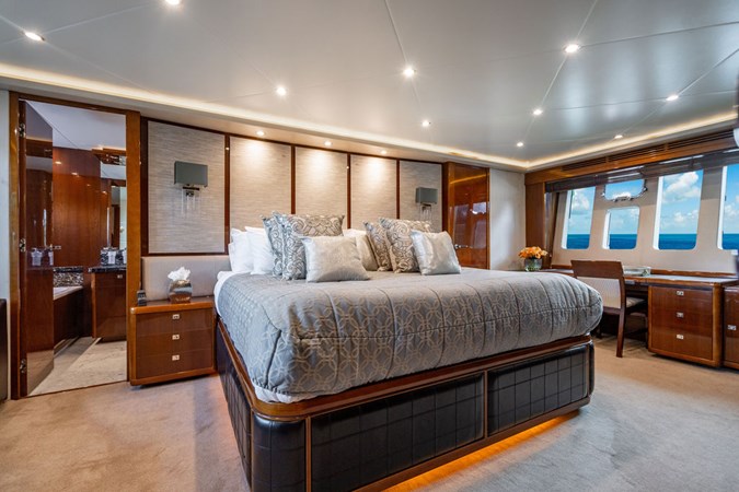Photo of PRINCESS YACHTS Oasis (Copy) 95' 6