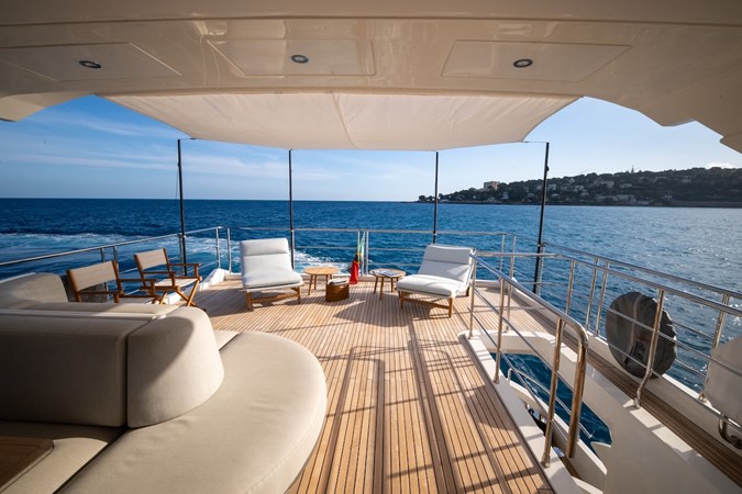 Photo of AZIMUT YACHTS ANA 87' 11