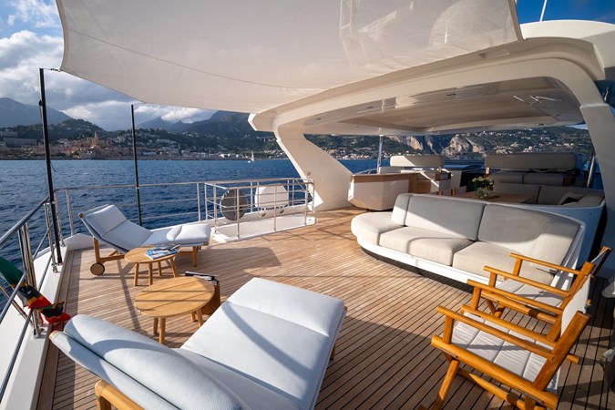Photo of AZIMUT YACHTS ANA 87' 11