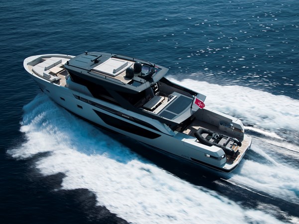 Photo of BLUEGAME BLUEGAME 74' 6