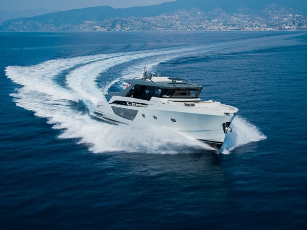 Photo of BLUEGAME BLUEGAME 74' 6