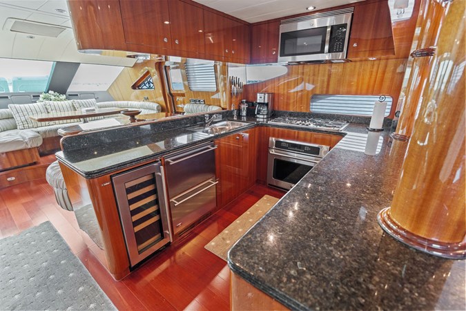 Photo of HORIZON YACHTS BABE 82'