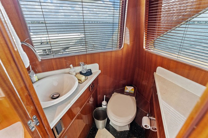 Photo of HORIZON YACHTS BABE 82'
