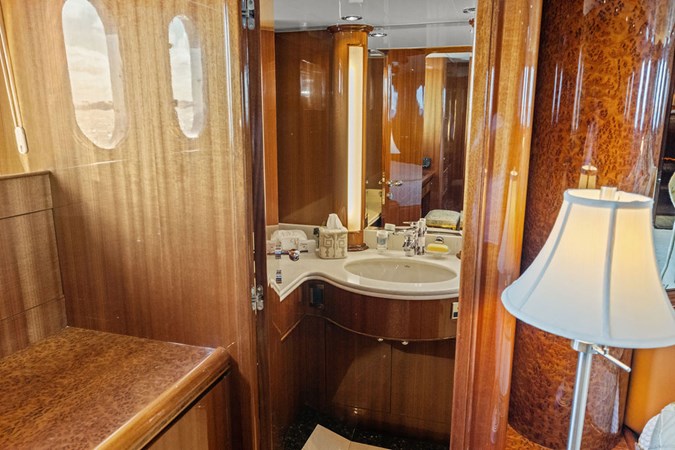 Photo of HORIZON YACHTS BABE 82'