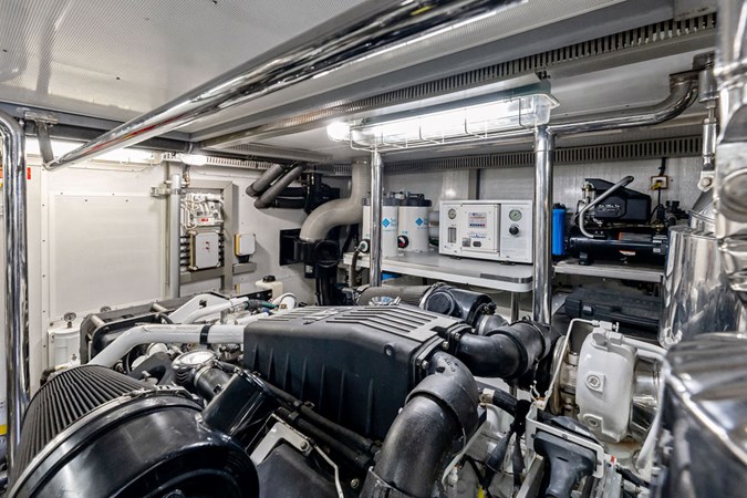 Photo of HORIZON YACHTS BABE 82'
