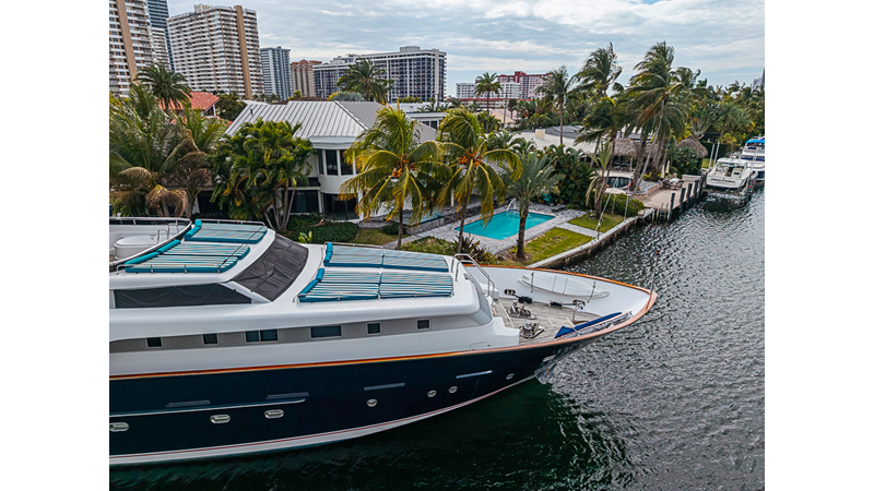 1994 BENETTI YACHTS Trideck