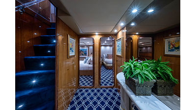 1994 BENETTI YACHTS Trideck - photo 47