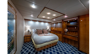 1994 BENETTI YACHTS Trideck - photo 48