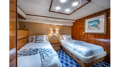 1994 BENETTI YACHTS Trideck - photo 54
