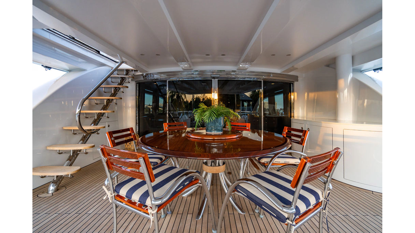136' Hargrave