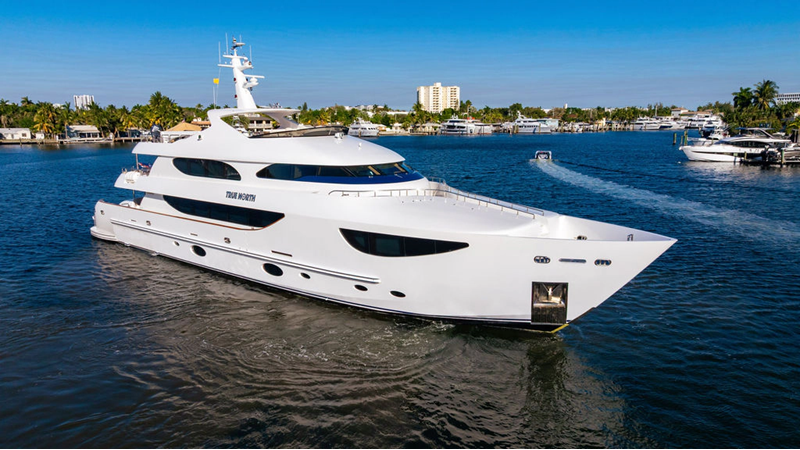 2011 HARGRAVE CUSTOM YACHTS Tri-deck