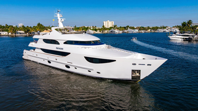 2011 HARGRAVE CUSTOM YACHTS Tri-deck - photo 2