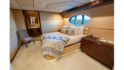 2011 HARGRAVE CUSTOM YACHTS Tri-deck - photo 31