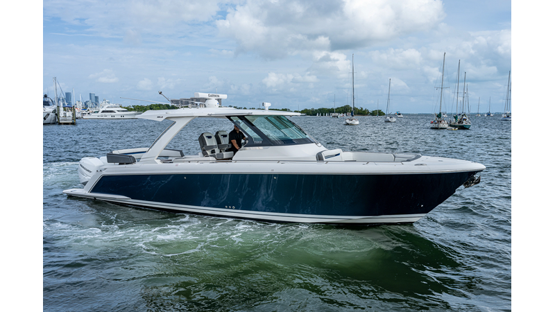 2021 TIARA YACHTS 38 LS yacht for sale