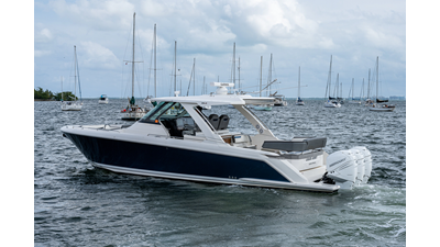 2021 TIARA YACHTS 38 LS - photo 5