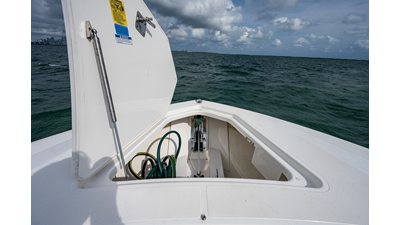 2021 TIARA YACHTS 38 LS - photo 19