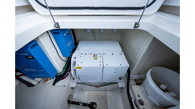 2021 TIARA YACHTS 38 LS - photo 21