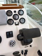2003 HUNT YACHTS Surfhunter 25 - photo 19