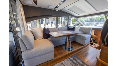 2020 PRINCESS YACHTS V50 - photo 11