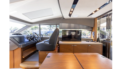 2020 PRINCESS YACHTS V50 - photo 13