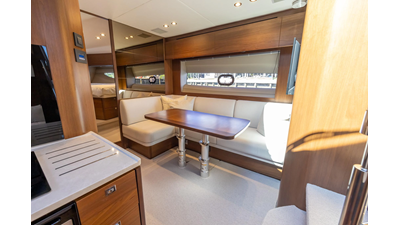 2020 PRINCESS YACHTS V50 - photo 20