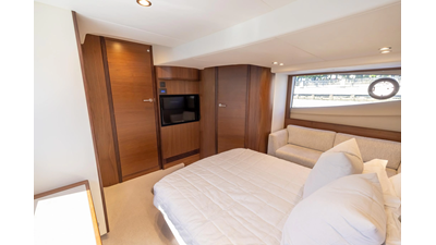 2020 PRINCESS YACHTS V50 - photo 30