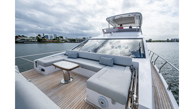 2020 AZIMUT YACHTS Flybridge - photo 3