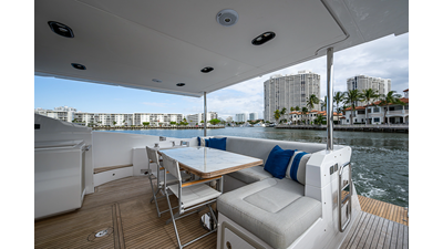 2020 AZIMUT YACHTS Flybridge - photo 9