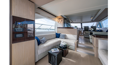 2020 AZIMUT YACHTS Flybridge - photo 16
