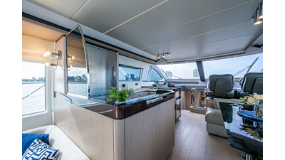 2020 AZIMUT YACHTS Flybridge - photo 20