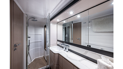 2020 AZIMUT YACHTS Flybridge - photo 27