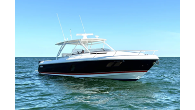 2012 INTREPID 400 CUDDY