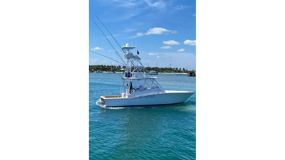 2001 PREDATOR 35 EXPRESS