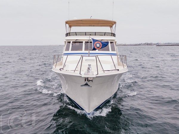 1999 OFFSHORE YACHTS Pilothouse