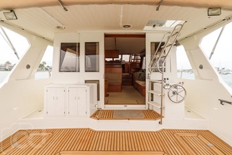 1999 OFFSHORE YACHTS Pilothouse - photo 19