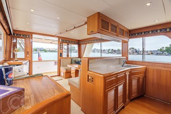 1999 OFFSHORE YACHTS Pilothouse - photo 25