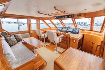 1999 OFFSHORE YACHTS Pilothouse - photo 27