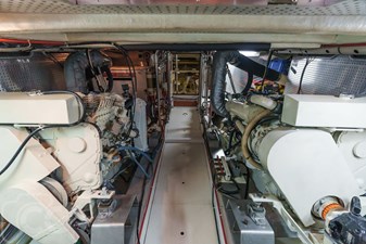 1999 OFFSHORE YACHTS Pilothouse - photo 41