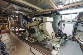 1999 OFFSHORE YACHTS Pilothouse - photo 43