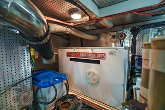 1999 OFFSHORE YACHTS Pilothouse - photo 44
