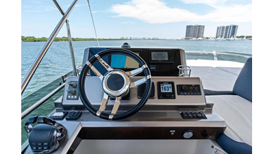 2019 GALEON YACHTS 500 Fly - photo 14