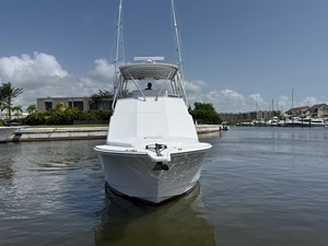 2005 CABO 35 Flybridge - photo 3