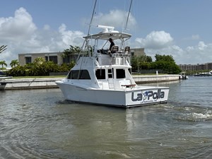 2005 CABO 35 Flybridge - photo 10