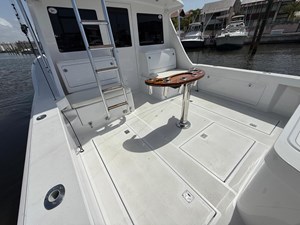 2005 CABO 35 Flybridge - photo 13