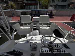 2005 CABO 35 Flybridge - photo 14