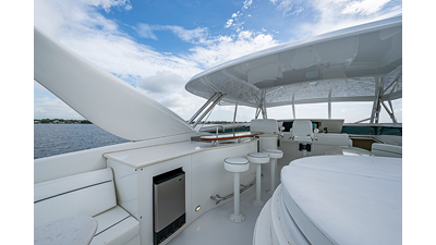 2004  80 Flybridge Motor Yacht - photo 6