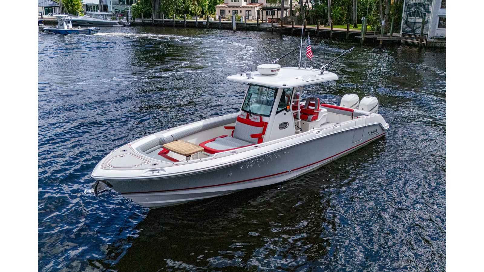 DARE TO DREAM'S SIDECHICK — 2018 Boston Whaler 330 — fotoğraf 3