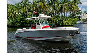 2018 BOSTON WHALER 330 - photo 25